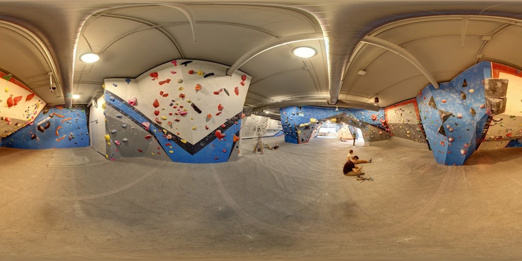  Boulders Climbing Gym - Downtown