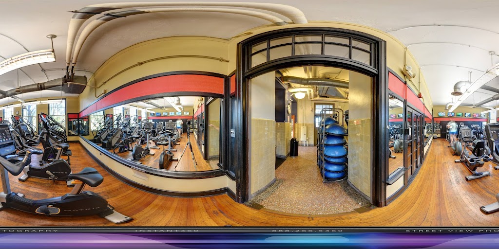  Onelife Fitness - Capitol Hill