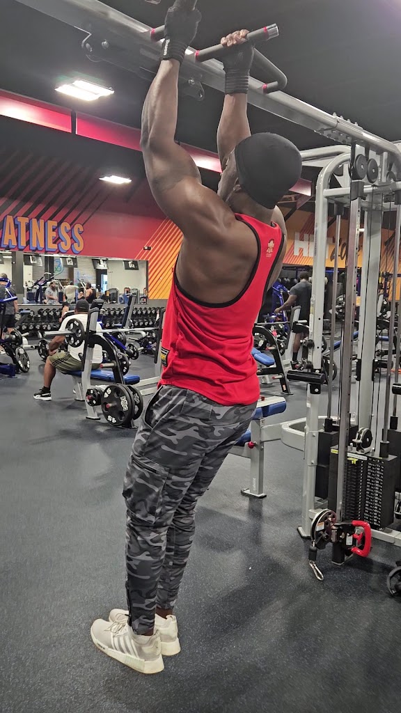  Crunch Fitness - Daytona Beach