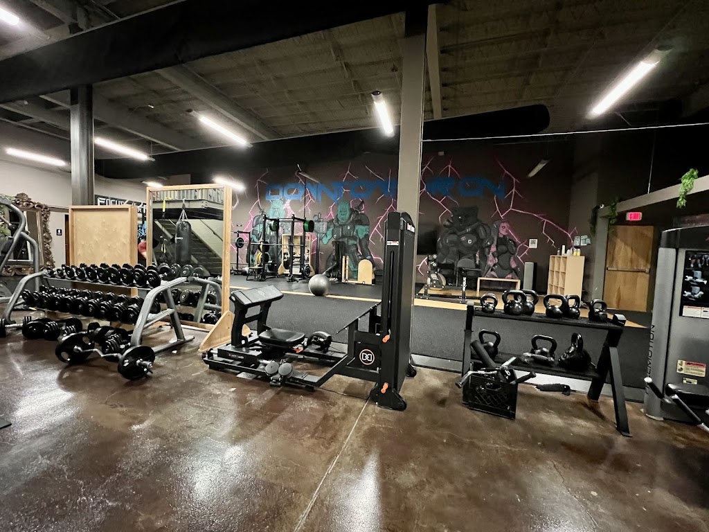  Downtown Iron Gym + Sauna/Cold Plunge