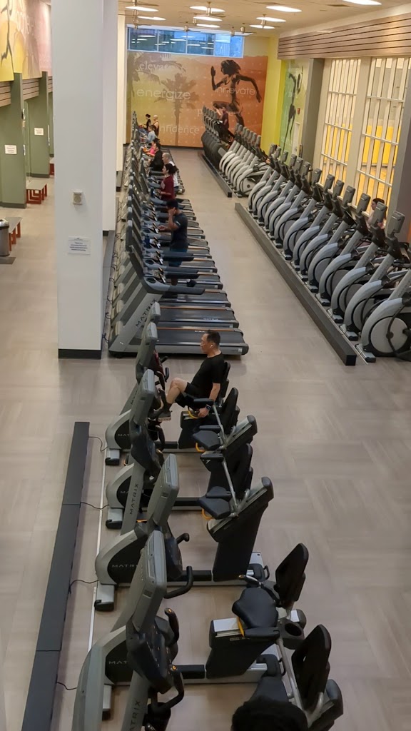  LA Fitness
