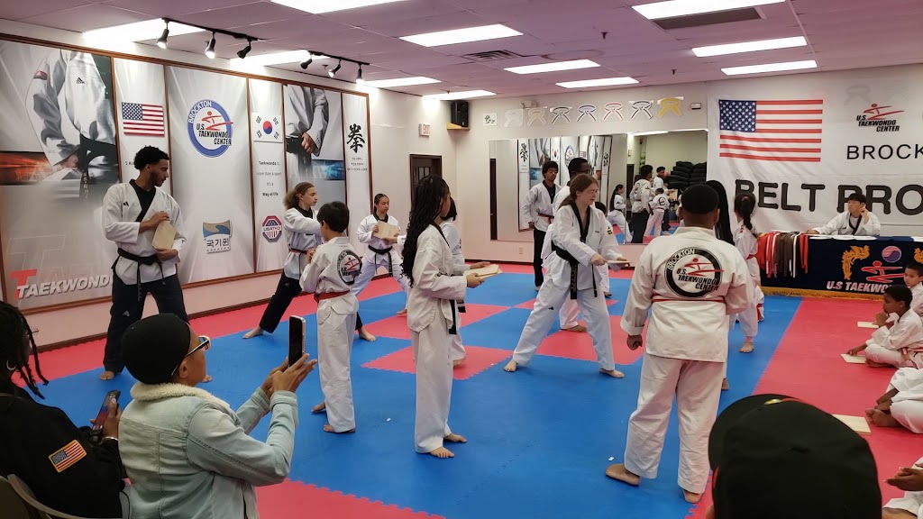  US TAEKWONDO CENTER & AFTER SCHOOL (WEST SIDE)