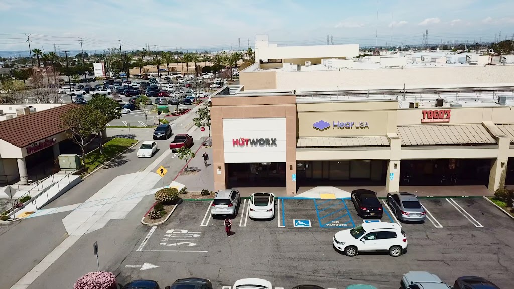  HOTWORX - Torrance, CA - Del Amo/Best Plaza