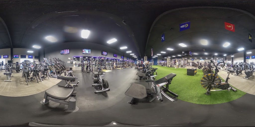  Fit4Life Health Clubs - Raeford