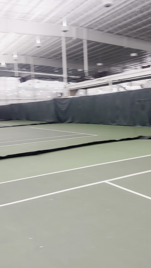  Henry Ford Genesys Health Club