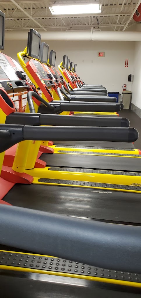  Retro Fitness