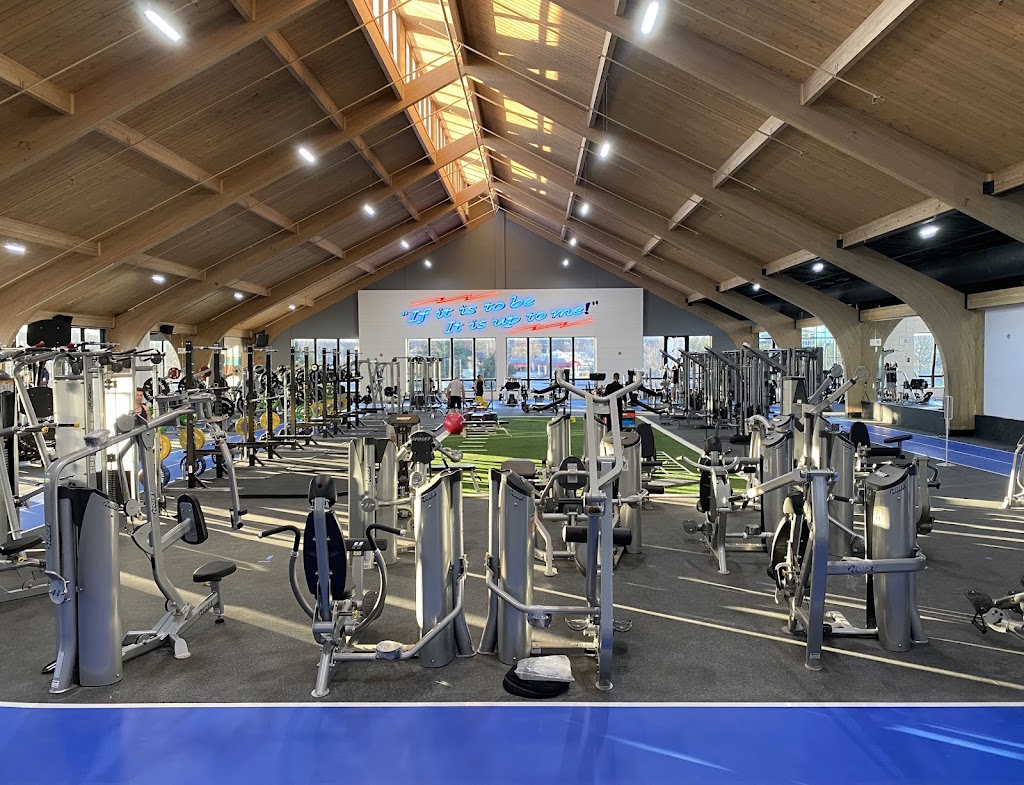  Genesis Health Clubs - Overland Park