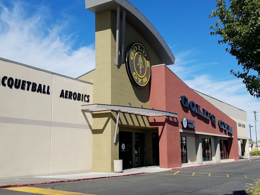  Gold's Gym