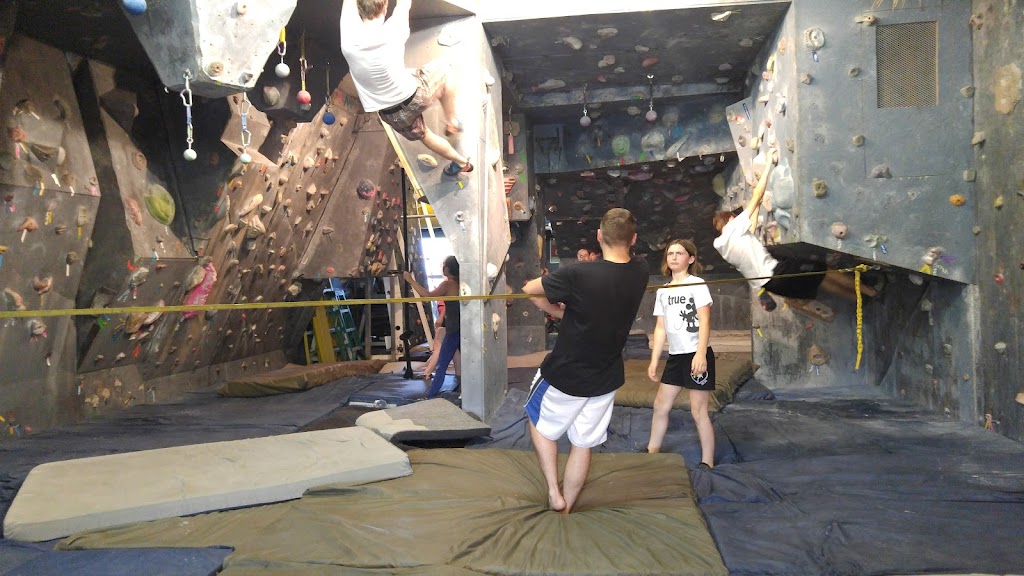  The Bouldering Garden
