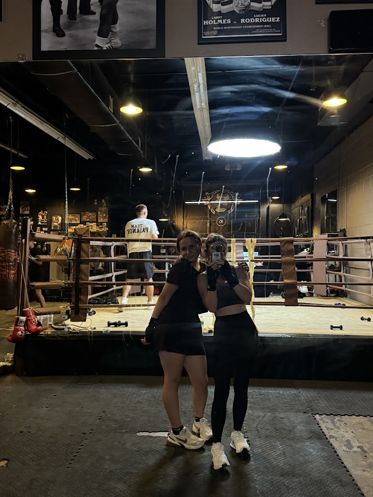  BIG MONKEY BOXING GYM