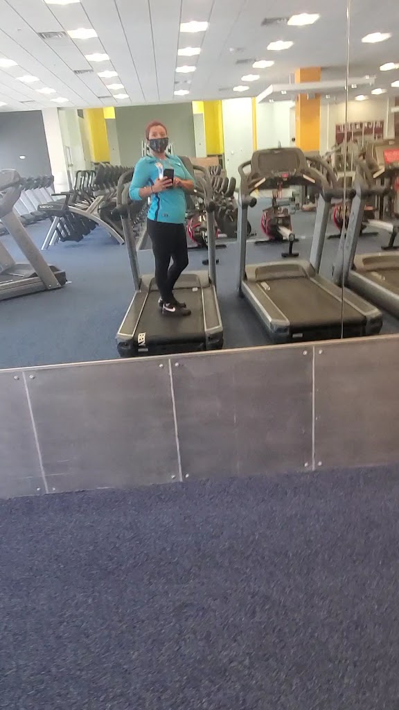  Crunch Fitness - Wethersfield