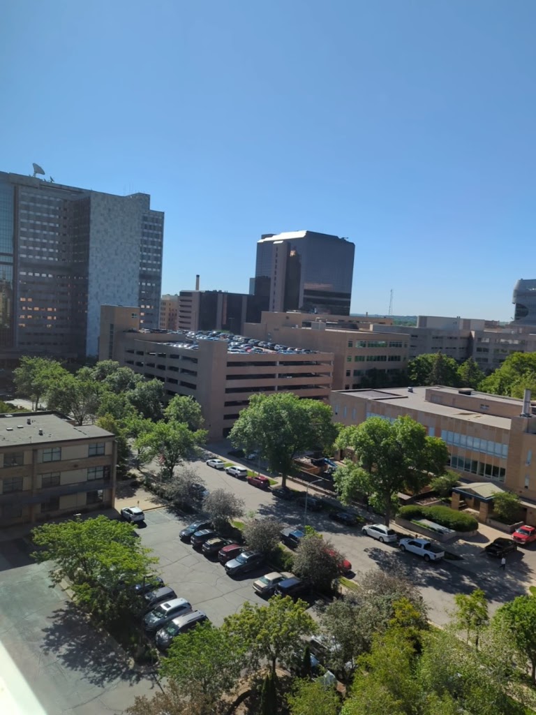  Dan Abraham Healthy Living Center