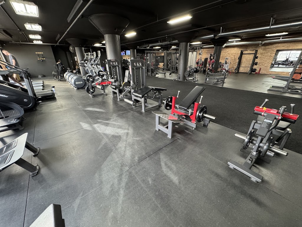  Absolute Fitness LLC