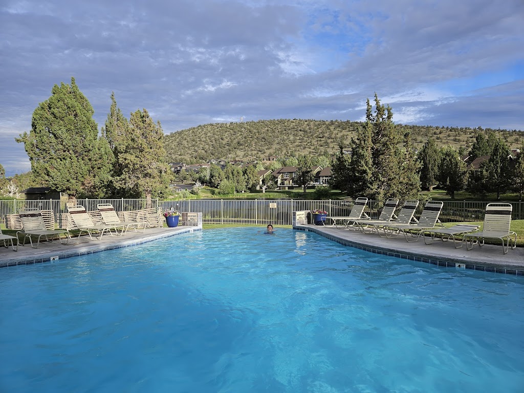  Lakeside Sports Center