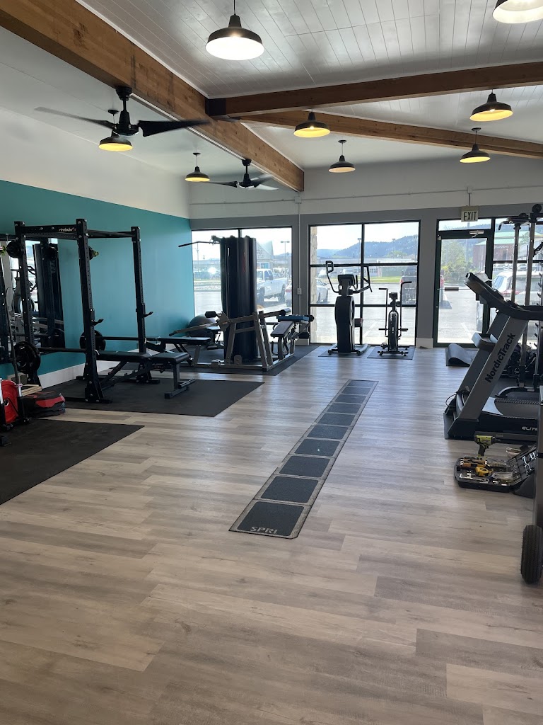  Level Up Health & Fitness