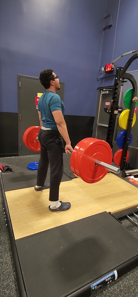  Crunch Fitness - Winchester