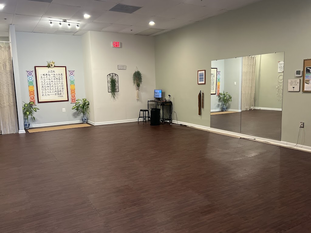  Body & Brain Yoga Tai Chi