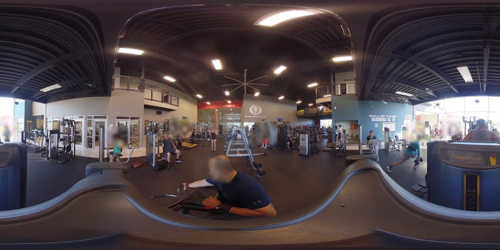  Gold's Gym