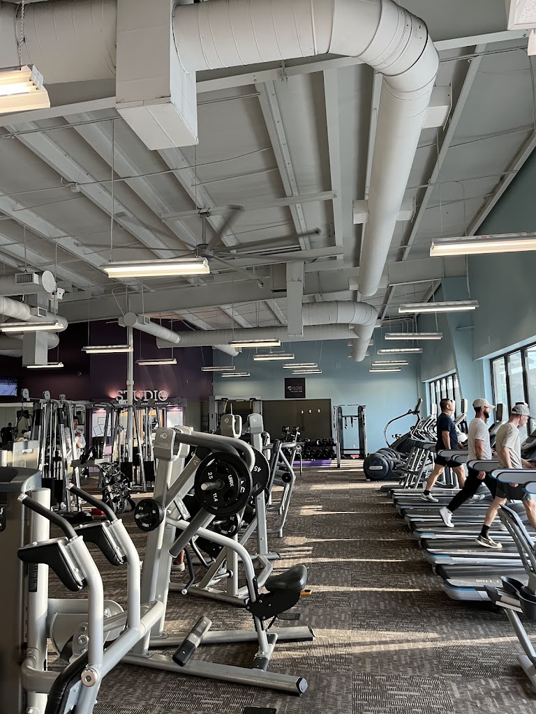  Anytime Fitness