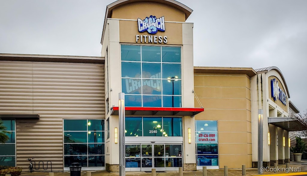  Crunch Fitness - Bonita