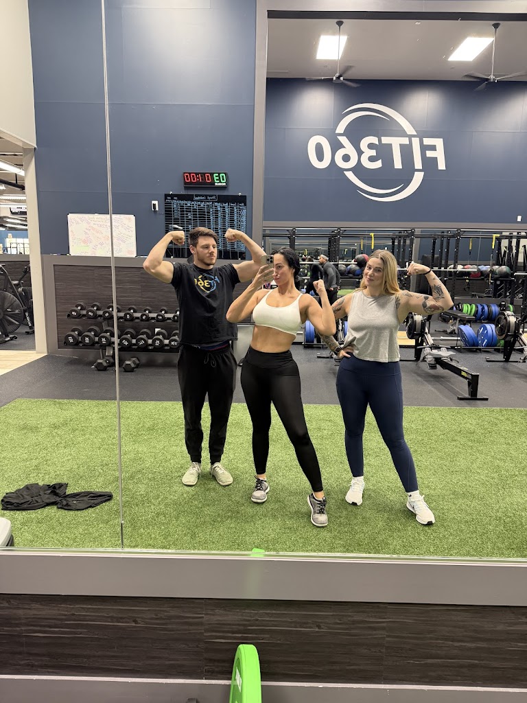  Onelife Fitness - Chesapeake Square Gym