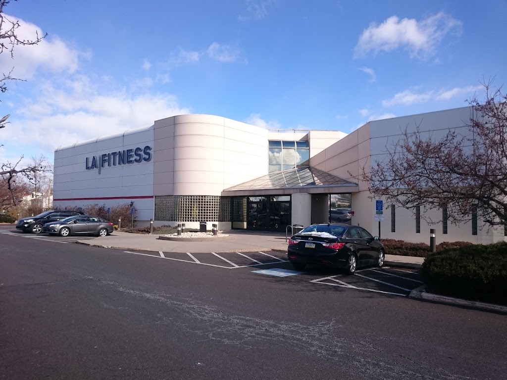  LA Fitness