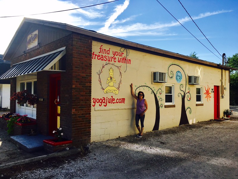  Yoga Jule
