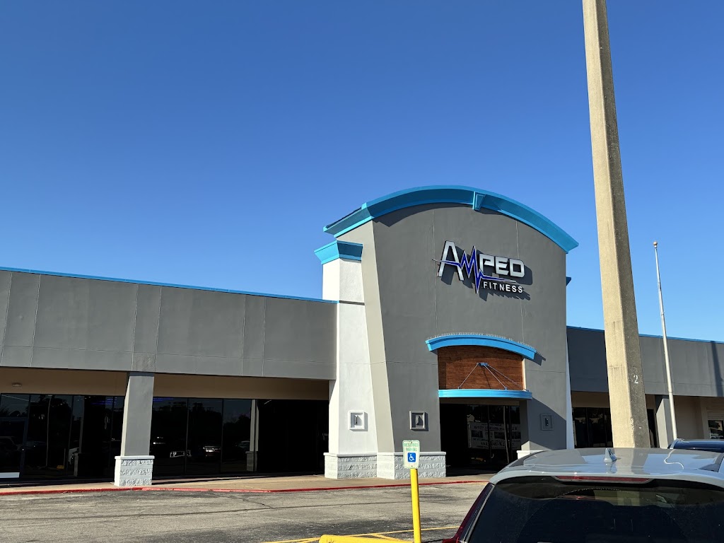  Amped Fitness (Westbury)