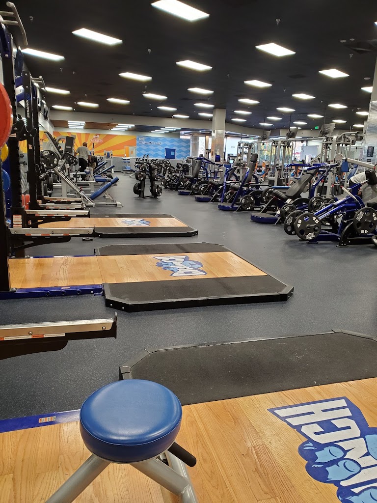  Crunch Fitness - Lancaster
