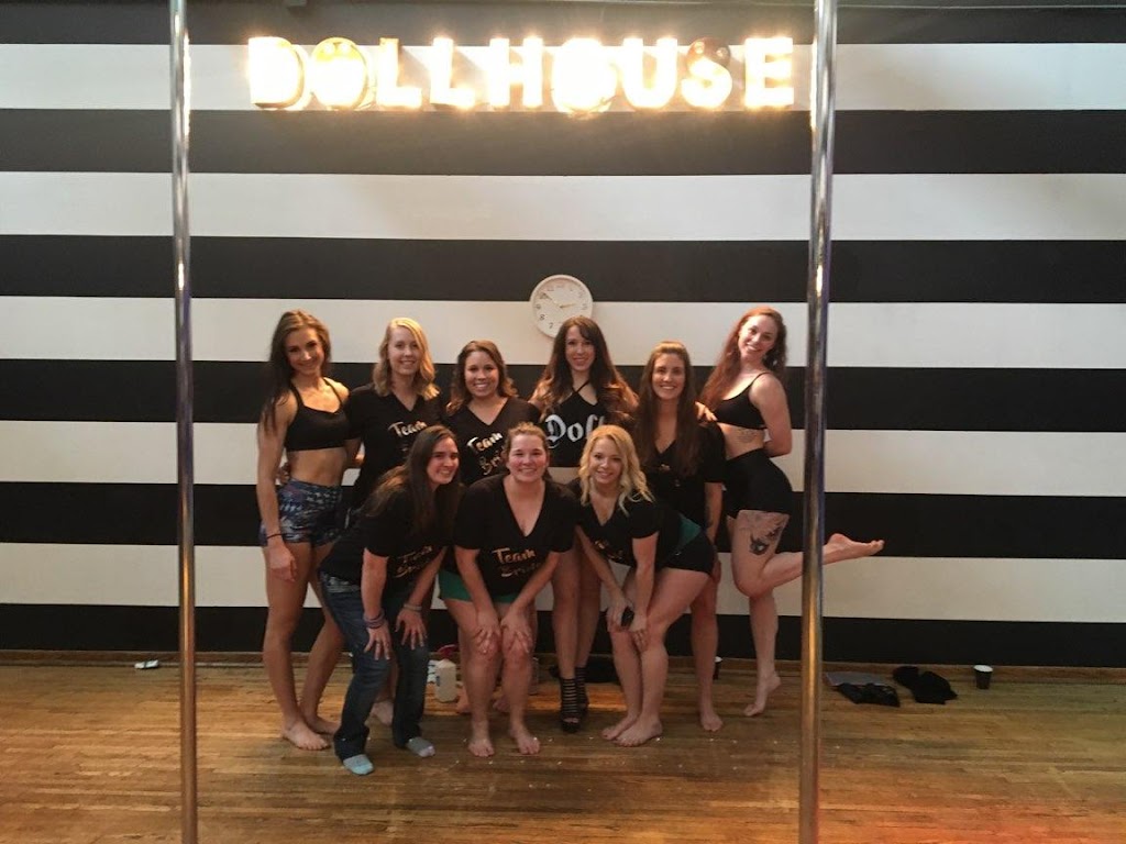  Dollhouse Pole Dance Studio