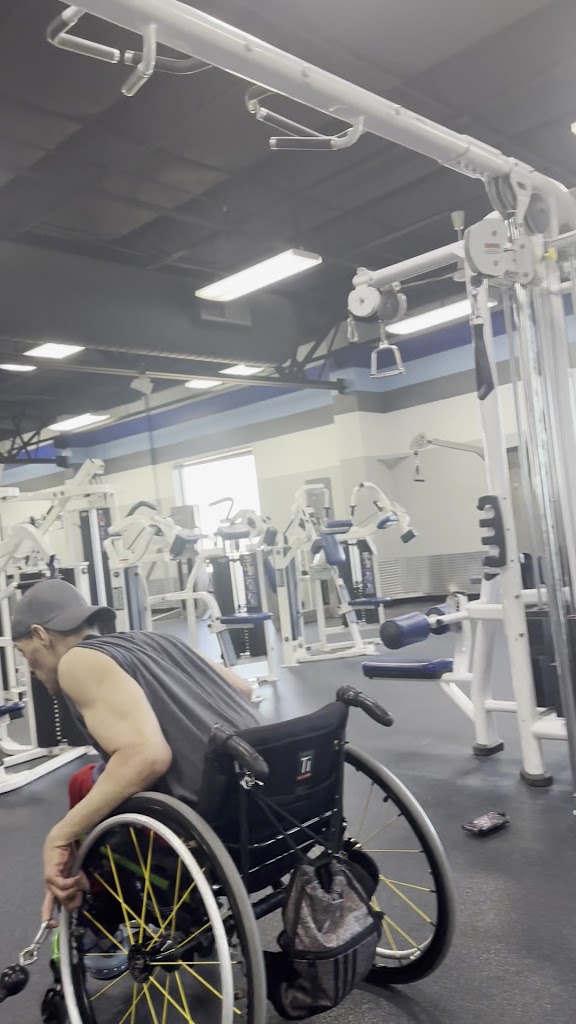  Crunch Fitness - Meridian