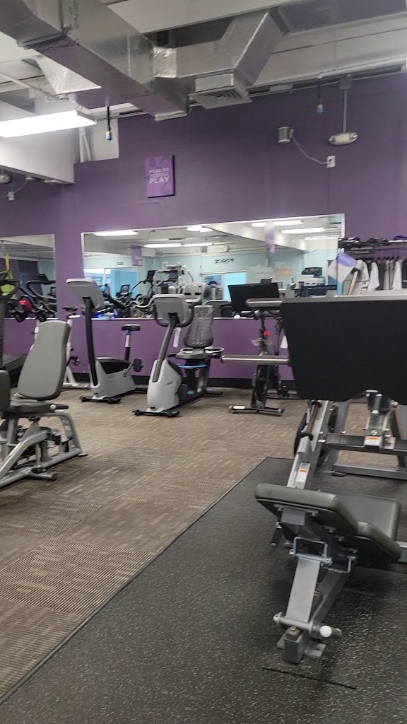  Anytime Fitness