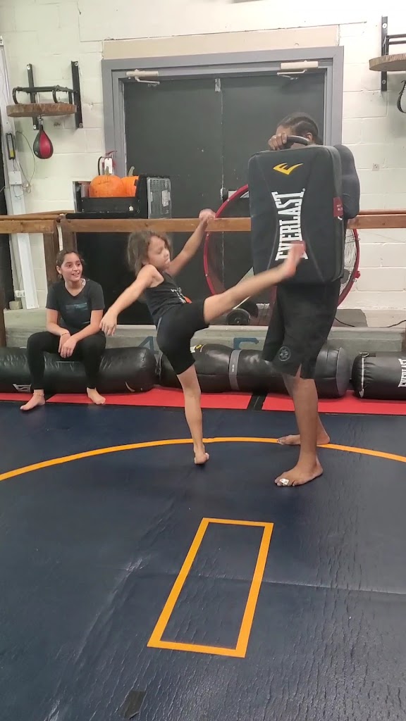  12 rounds Boxing GYM