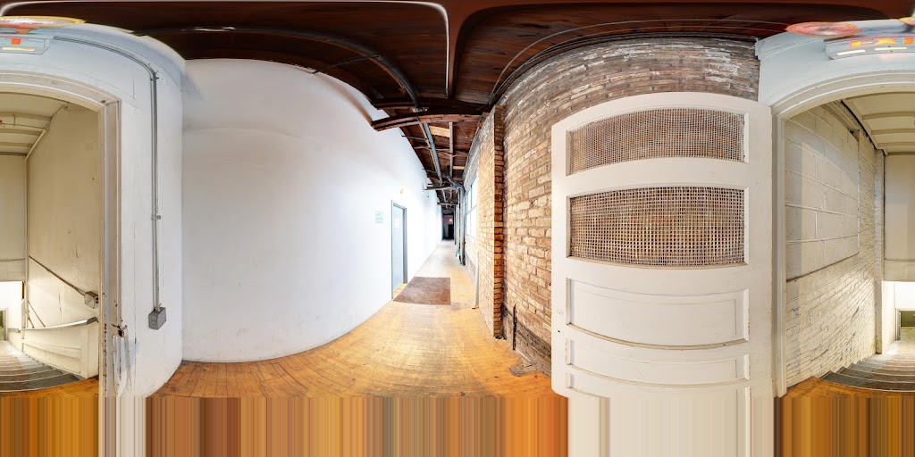  Oakley Fight Club & Fitness