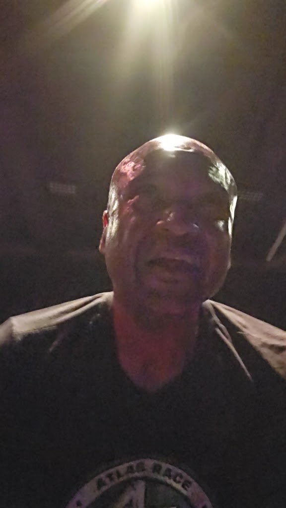  Command Cycle Studio