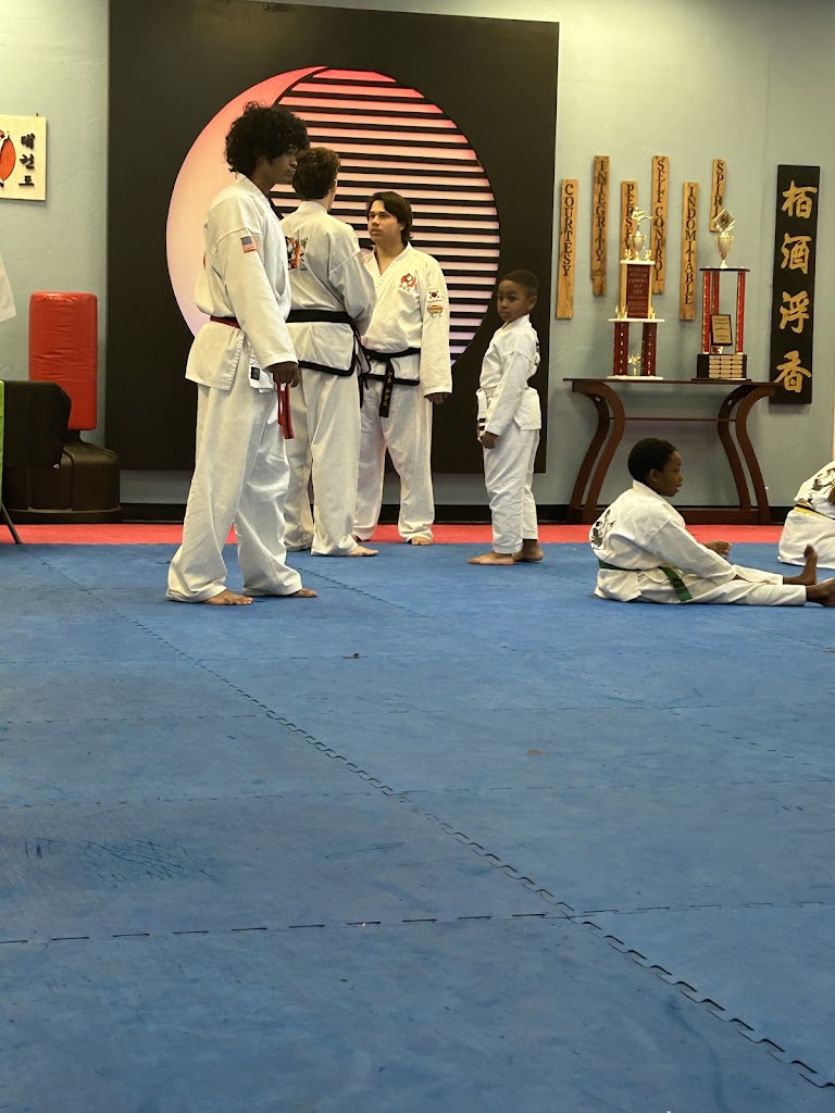  Traditional Tae Kwon DO