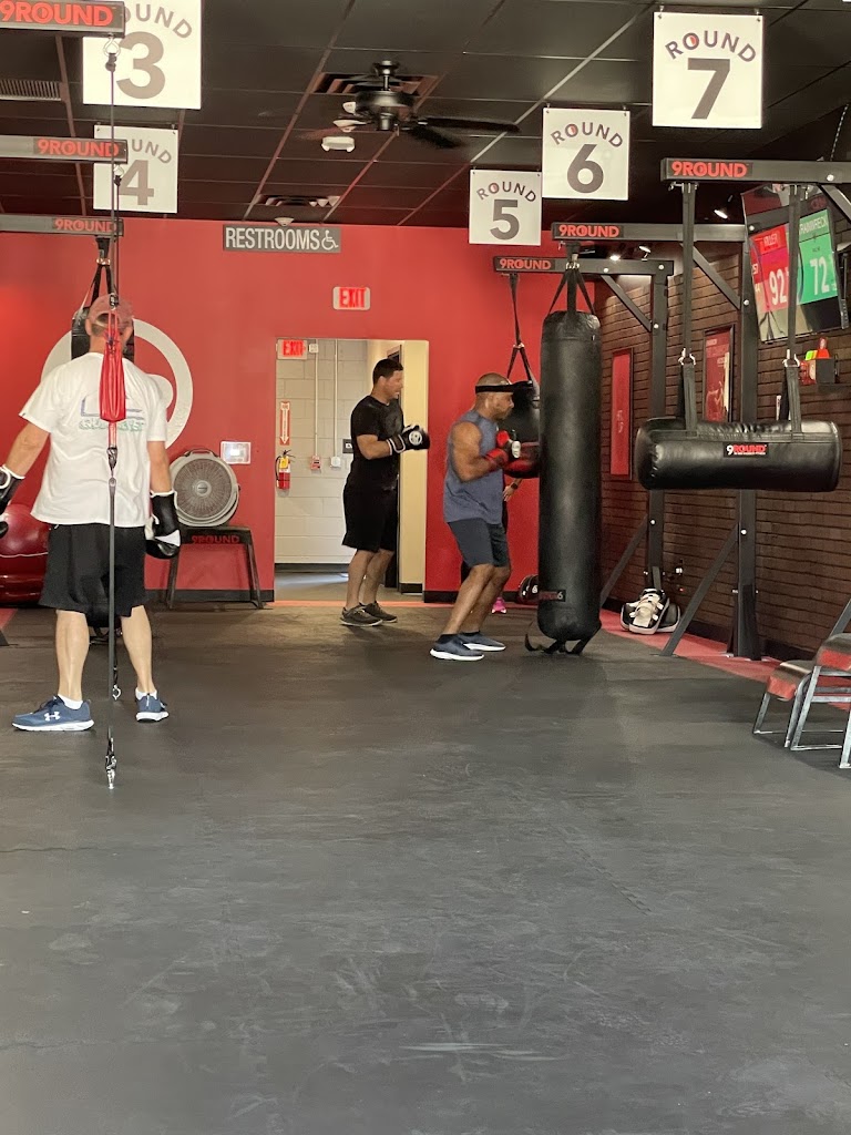  9Round Kickboxing Fitness
