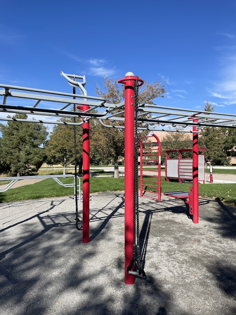  Movestrong Outdoor Gym
