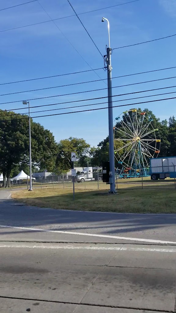  Nissan Activity Center ( Gym )