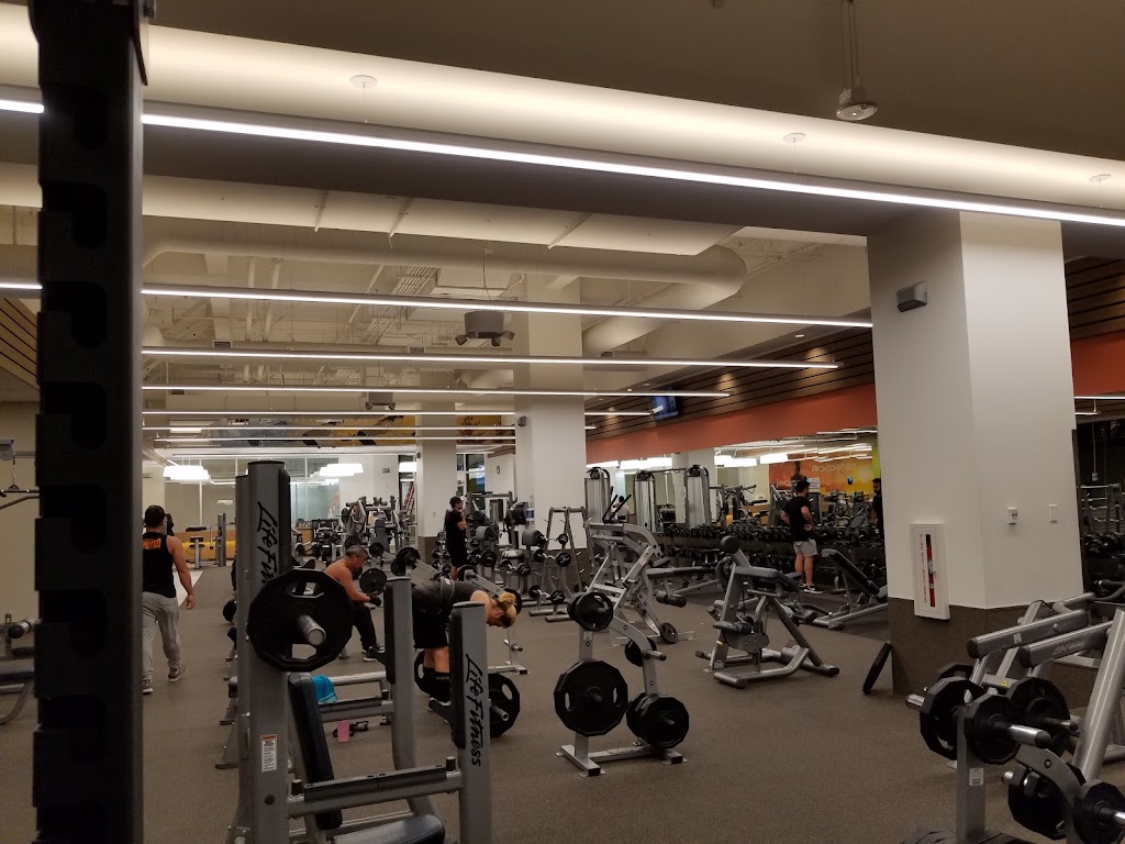  LA Fitness