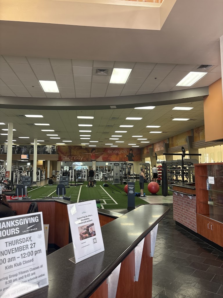  LA Fitness