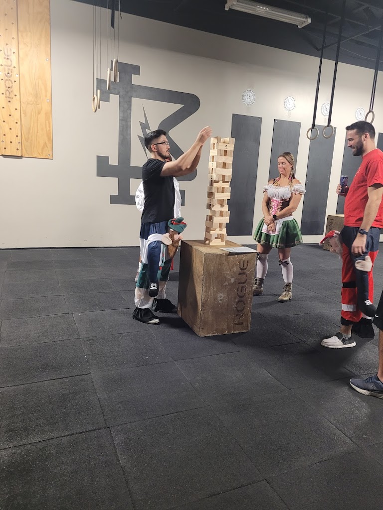  BLK LBL Fitness Club