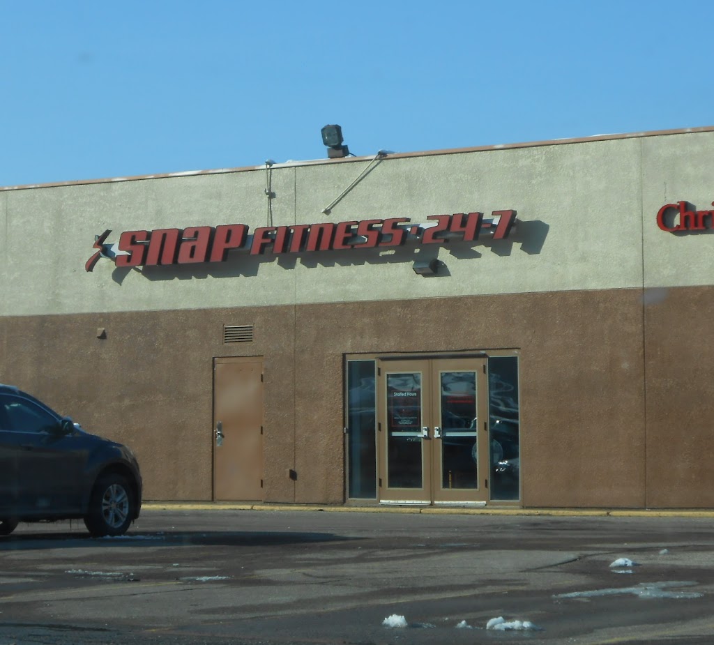  Snap Fitness Winona