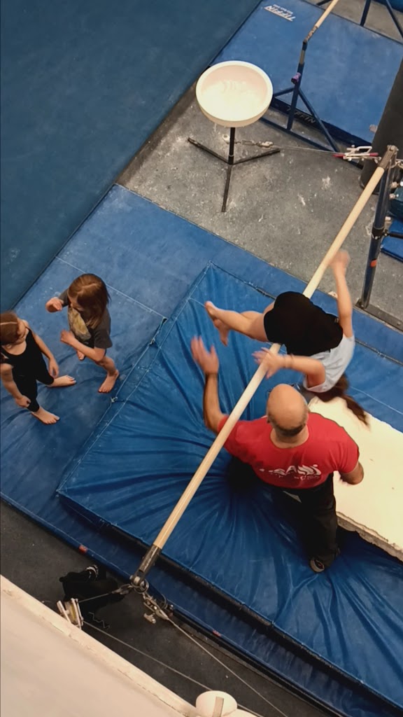  Andy Valley School-Gymnastics