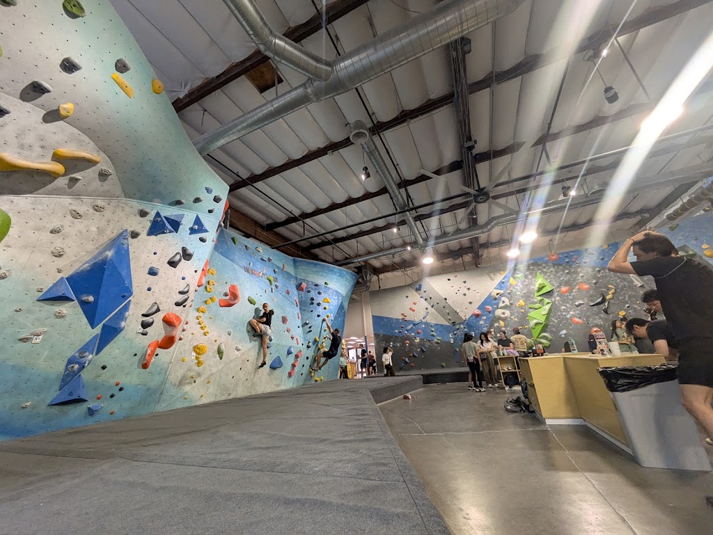  Sender One Climbing & Sender City - Santa Ana