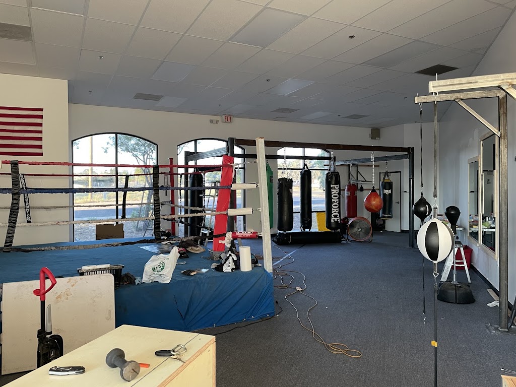  THE LORD'S RING BOXING CLUB