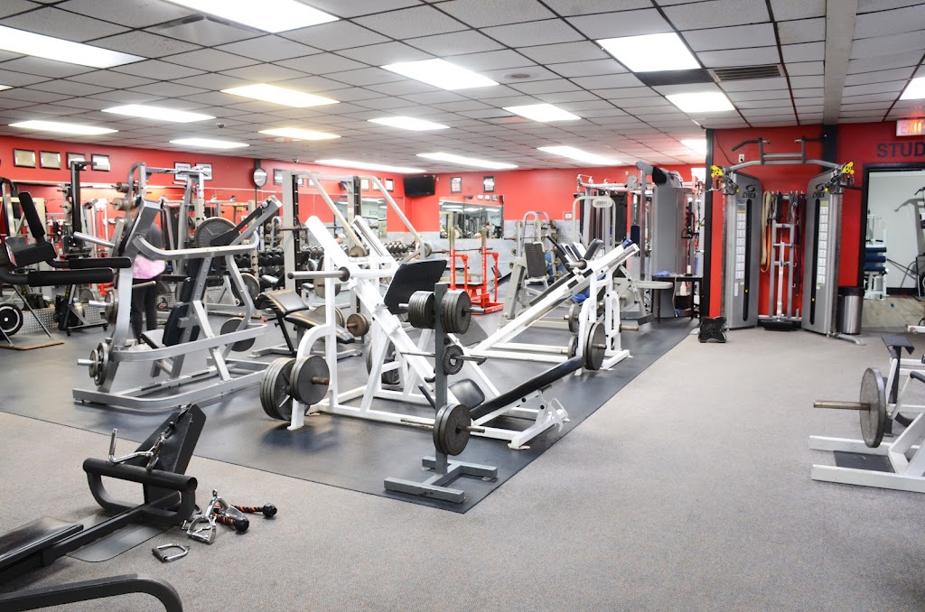  Chip's 24 Hour Health & Racquet Club