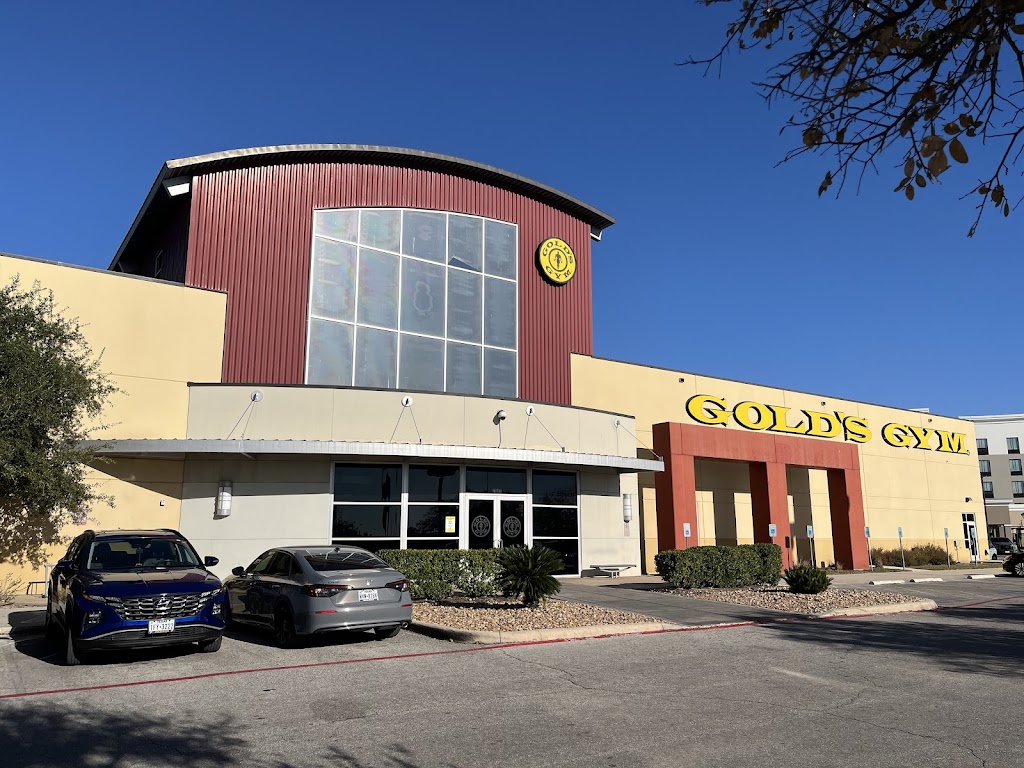  Gold's Gym San Antonio Live Oak