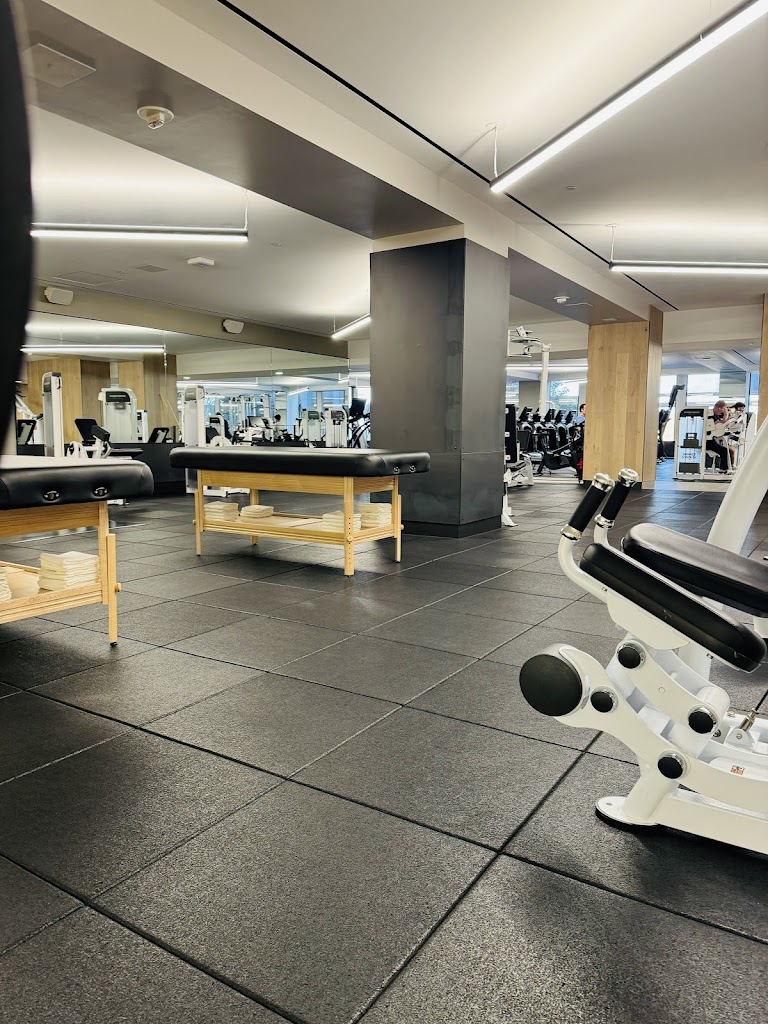  Equinox Beale Street