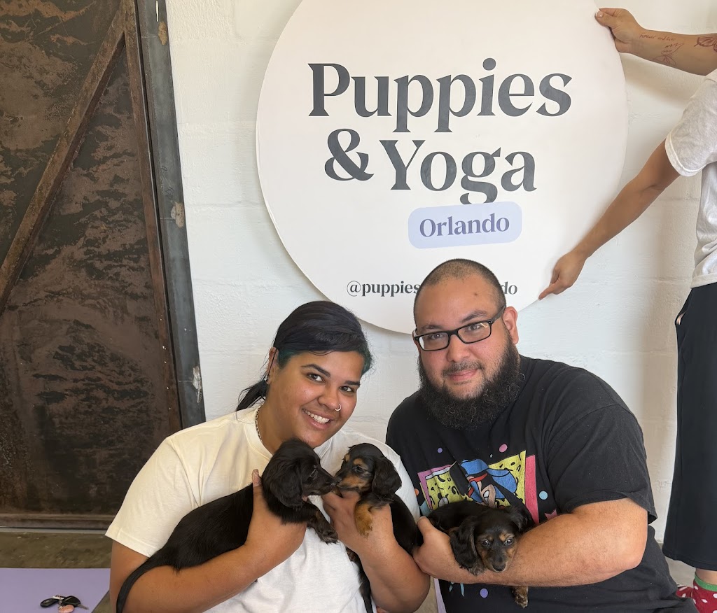  Puppy Yoga Orlando (Puppies Yoga)